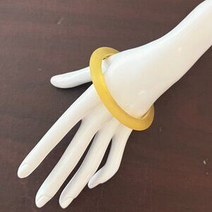 Yellow Jade VTG Bangle Bracelet